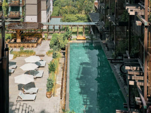 Курортный отель Dinso Resort & Villas Phuket, Vignette Collection by IHG