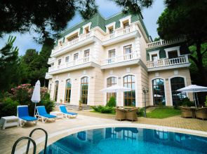 Villa Divny Mir Karasan 
