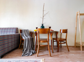 Квартира Cosmos Apart на Фрезеровщиков 59