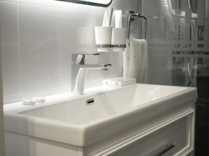 Отель Aliz Boulevard