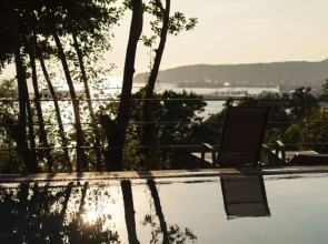 База отдыха Серый дом