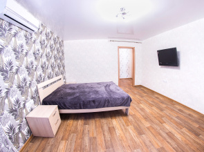 Apartamenty Saratov Lights na Universitetskaa 59A/11