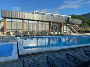 Отель Manresa Family Resort