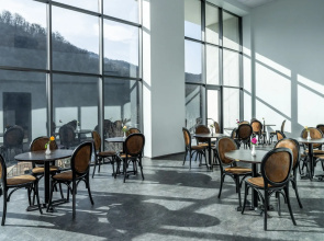 Отель Ani Forest Hills Resort