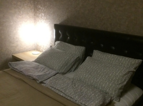 Na Shustova 4 Apartments