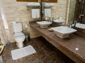 Turquoise Beach Hotel