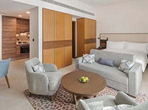 Staybridge Suites Dubai Al-Maktoum Airport, an IHG Hotel