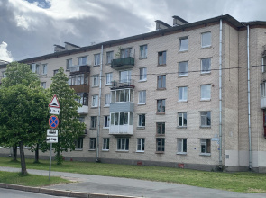 Апартаменты квартира с видом в центре Петергофа