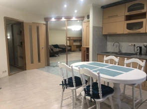 Апартаменты на Кубанской Набережной