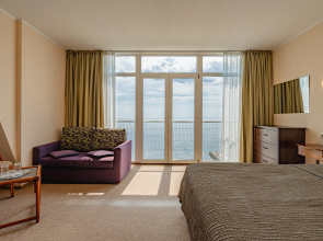 Levant Hotel