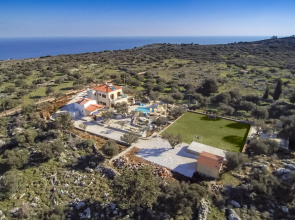 Luxury Freedom Villa