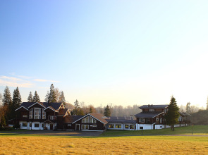 Tseleevo Club & Resort Country Hotel