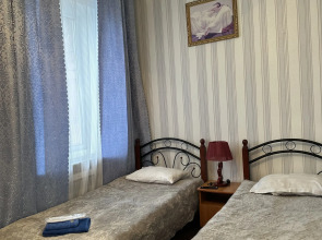 Отель Лотос