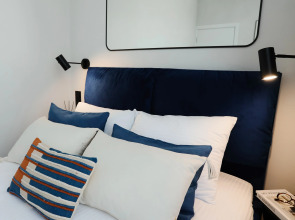 Апартаменты Двухкомнатные Люкс в IQ Aparts