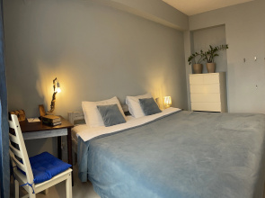 Sovremennaya Dvushka Na 6 Chelovek Flat