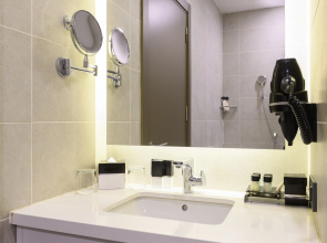 Отель La Quinta by Wyndham Istanbul Gunesli