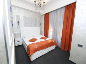 Отель Roma Yerevan & Tours