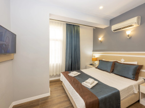 Legend Tulip Hotel