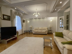 Апартаменты 5-комнатные HomeApart пр-т Независимости, 13