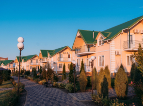 Zolotyie Peski Hotel