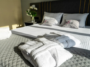 Отель  Берег Святой Софии