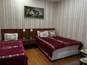 Отель Sarbon