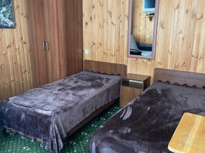 Отель Старый клён