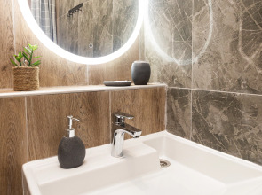 Апартаменты Лес 714/1