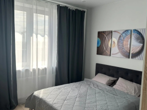 Na Ulitse Respubliki 204k11 Flat
