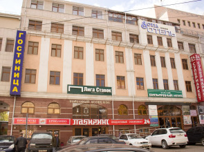 Отель София