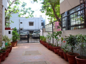 Polaroid Home Guest House