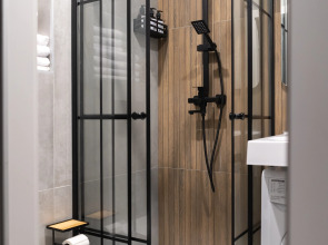 Апартаменты ДВА ГОРОДА - Салют