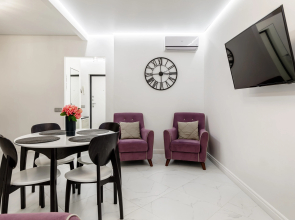 Двухкомнатные апартаменты LUX  с видом на ДОН №7