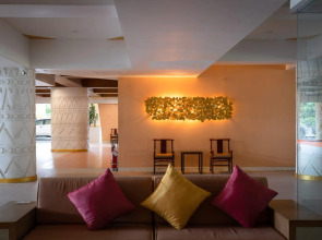 Отель Tropicana 