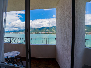 Апартаменты в Средиземноморском стиле от LetoApart