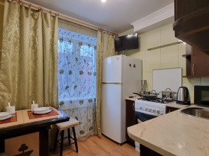 Апартаменты в центре на улице Житомирская 4