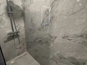 Квартира Камбарская 94