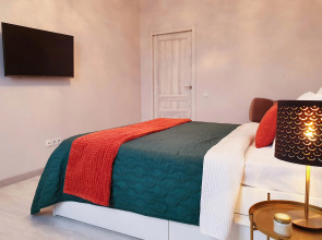 Апартаменты Гости Любят у метро Новопеределкино Розовая