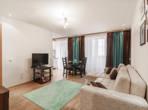 Апартаменты на Большой Покровской 73 в самом центре. Сова-Дом