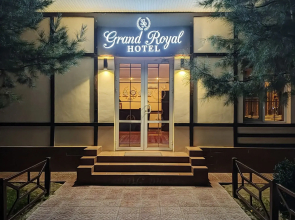 GRAND ROYAL Hotel