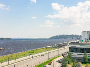 Апартаменты двухкомнатные c видом на Волгу на Волжской набережной  25, м.Cтрелка. Сова-Дом