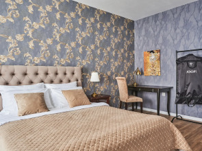 Квартира Просторные апартаменты у Екатерининского парка