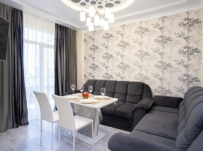 Апартаменты Red Apartments Арт Лайт Сити Апартамент Рафаэль