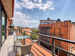 Отель Mit Tbilisi