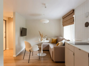 Апартаменты Gentle Rent на Новолучанской 26.1