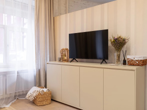 Квартира В Доме Поэтов на Патриарших Прудах