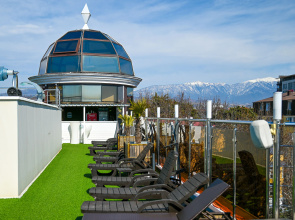 Отель Shine House