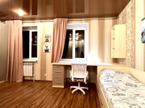 Квартира 3-комнатная Видовая Yarapartments на Набережной