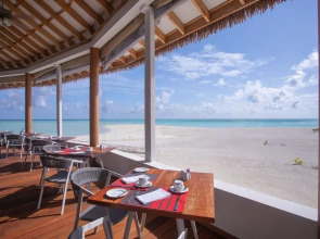 Отель Cinnamon Velifushi Maldives
