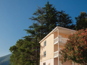 Отель Тарба